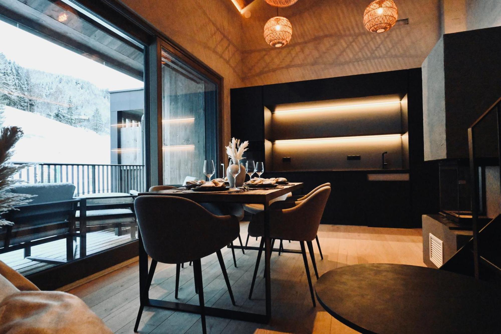Aloha Suites - Alpin Lodge Haus Haus im Ennstal Eksteriør bilde