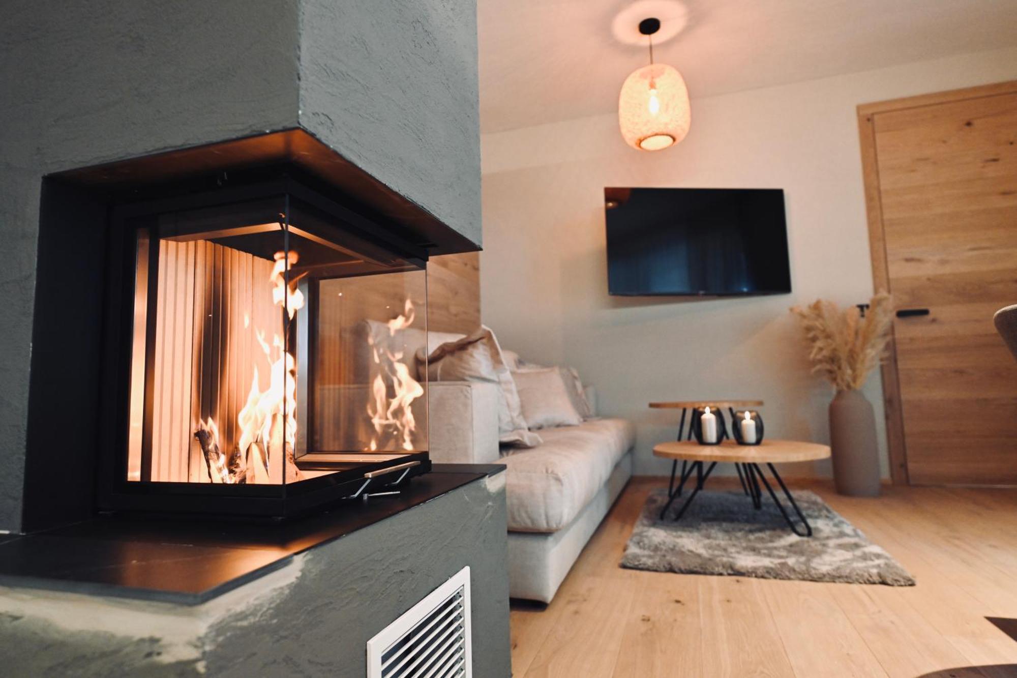 Aloha Suites - Alpin Lodge Haus Haus im Ennstal Eksteriør bilde